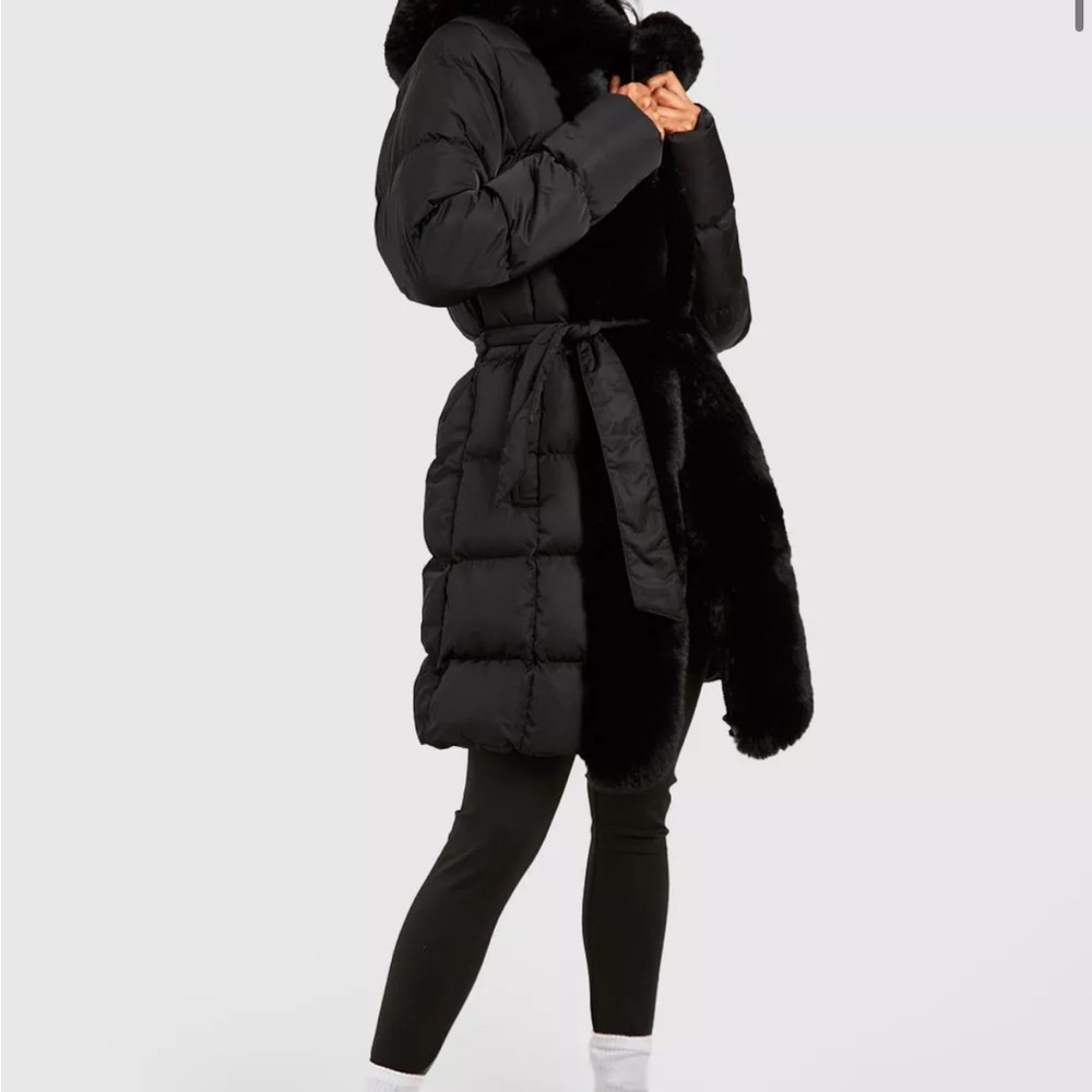 Black Puffer Coat with Fur Trim